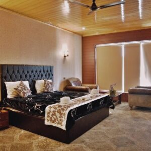 Luxury Room In Kashmir Room No.303