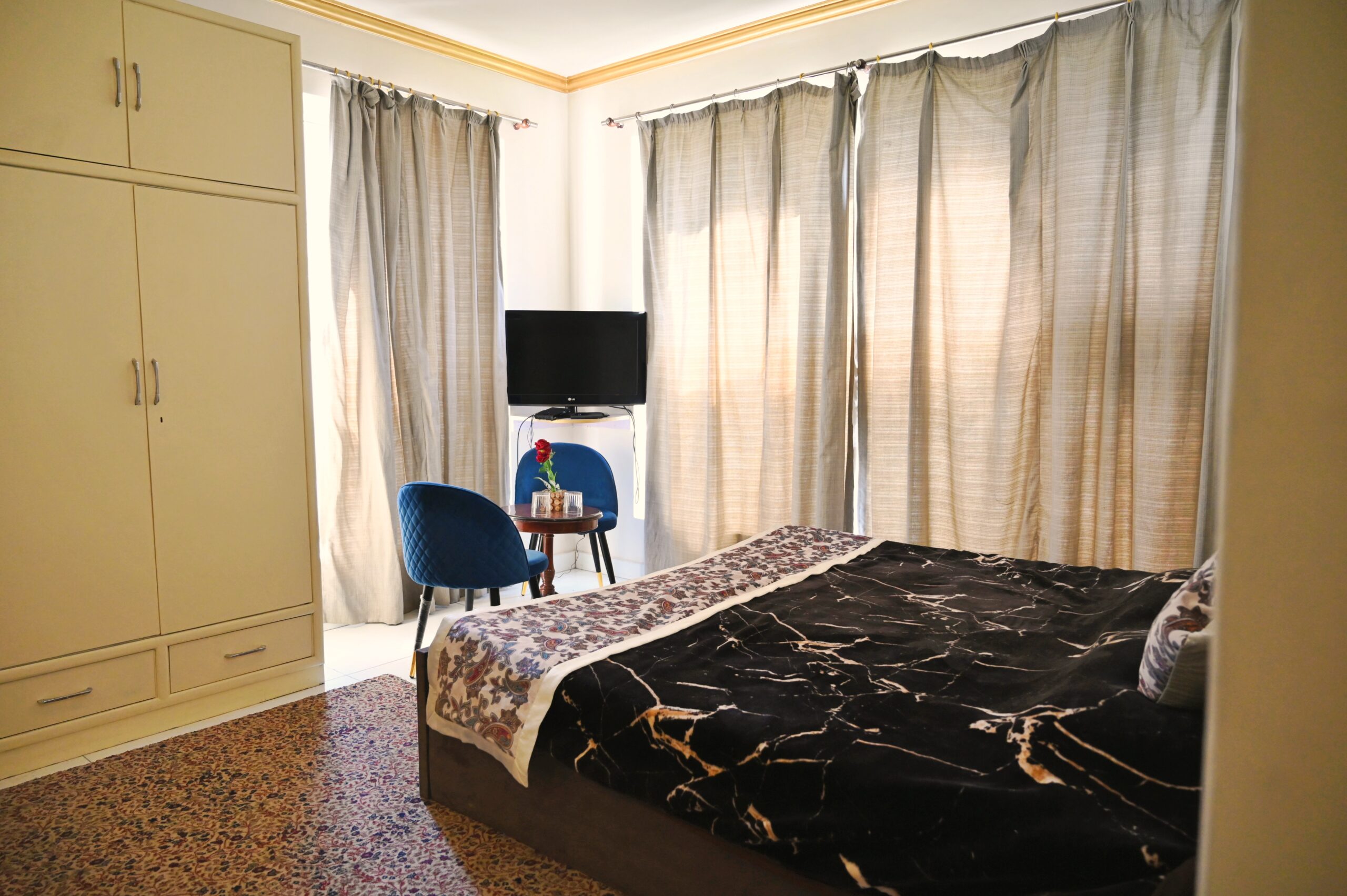 Standard Room 402 9 ROOM NO 402 BEDROOM 5 scaled